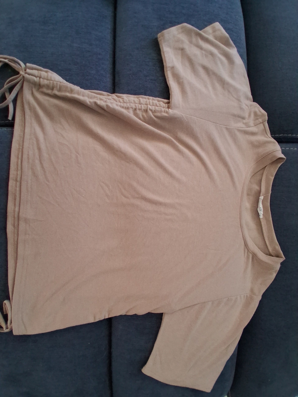 Side-Tie Short Sleeve Tee in Taupe